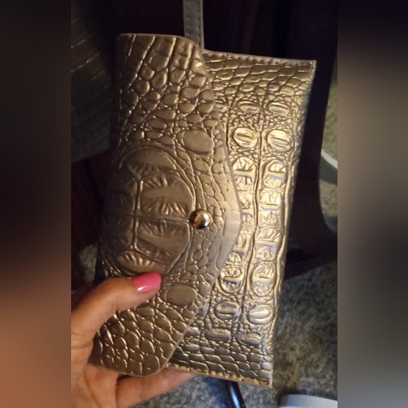 🌞Faux Crocodile Skin 4 piece Set. Champagne Color - Picture 12 of 15